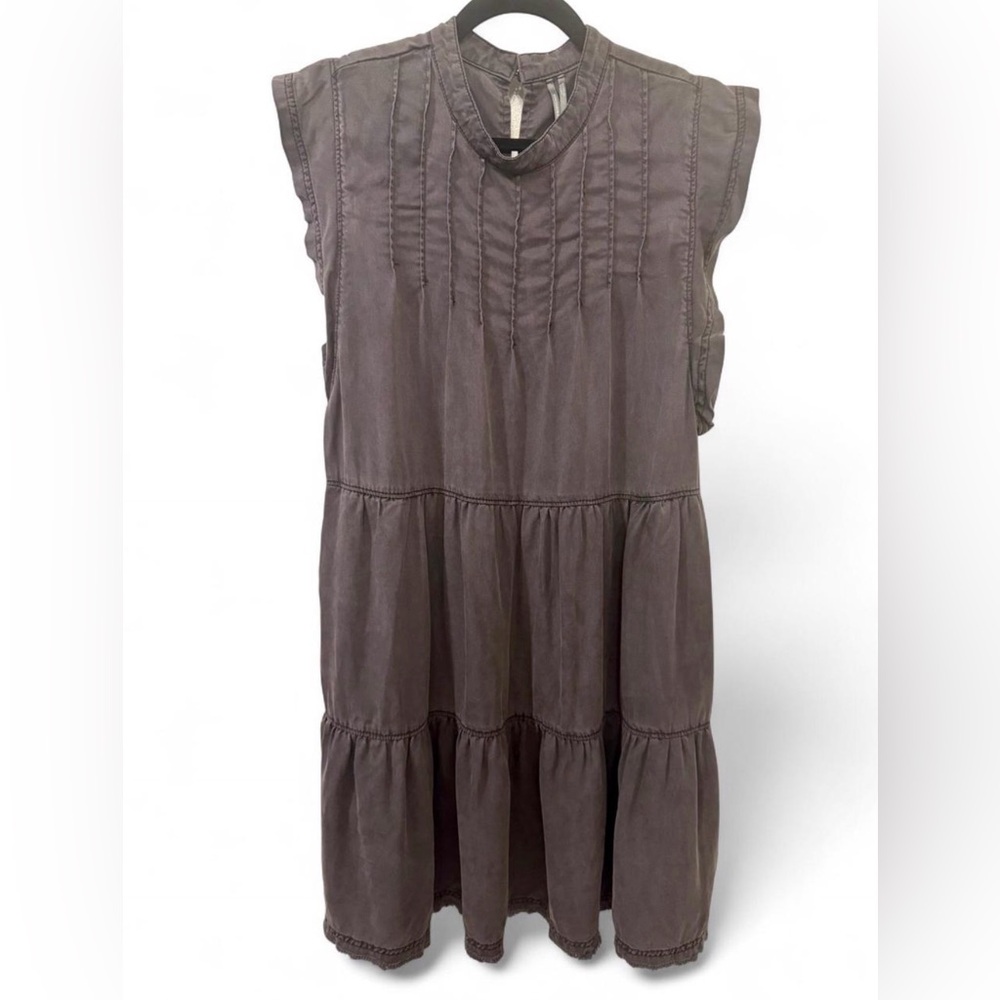 Anthropologie Women’s Chambray Sleeveless Tiered Midi Dress